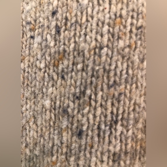 Cream Beige Vince Sweater V Neck Wool Alpaca Small - Picture 6 of 8